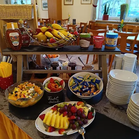 Landgasthof Zum Rappen Inn