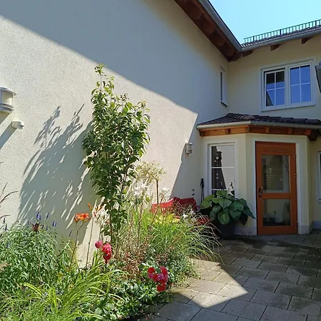 Inn Landgasthof Zum Rappen 3*